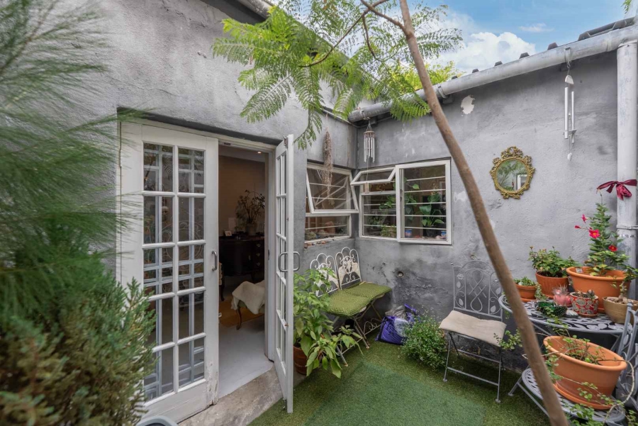 2 Bedroom Property for Sale in Bo Kaap Western Cape